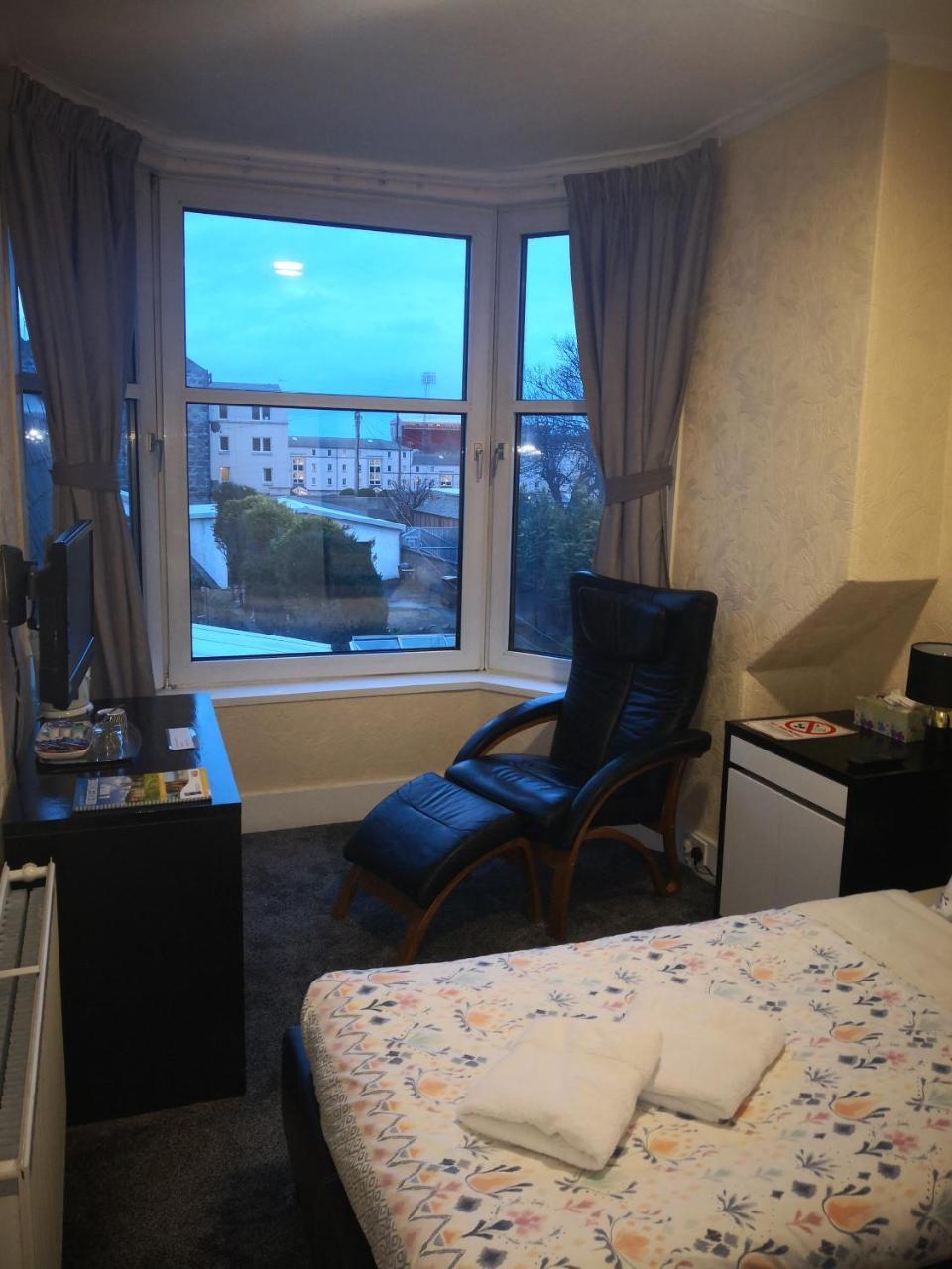 Alba Guest House Aberdeen Eksteriør billede